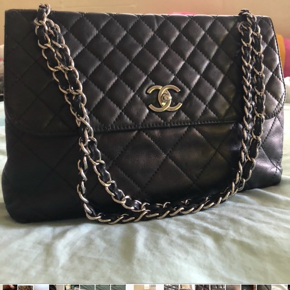 SOLD!!!!!chanel in the business flap - Picture 8 of 12